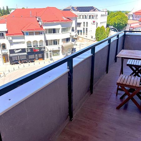 Old Town View- Ultracentral Apartment Τιργκόβιστε Εξωτερικό φωτογραφία
